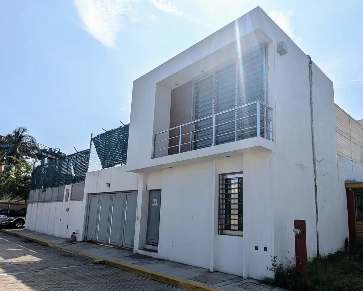 Casa en venta en Burocrata, Manzanillo — foto 1 de 25
