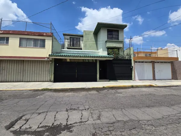 Casa en Jardines de San Manuel, Puebla, Puebla