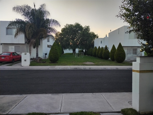 Casa en venta en Paseos del Bosque, Corregidora — foto 2 de 21