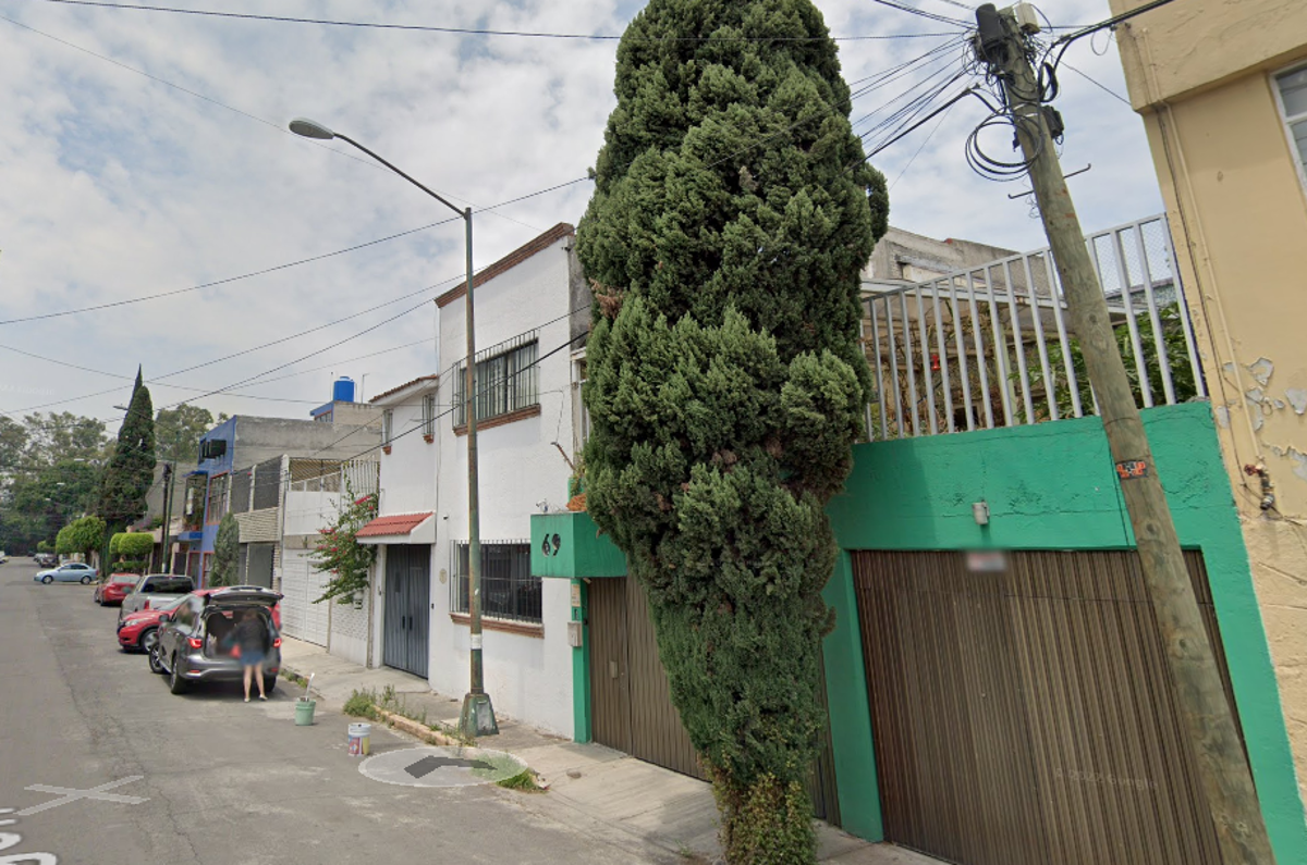 Casa en venta en Prado Churubusco, Coyoacán — foto 1 de 13