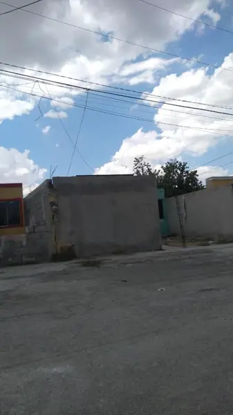 Casa en venta en Colinas de Santiago, Monclova — foto 2 de 11
