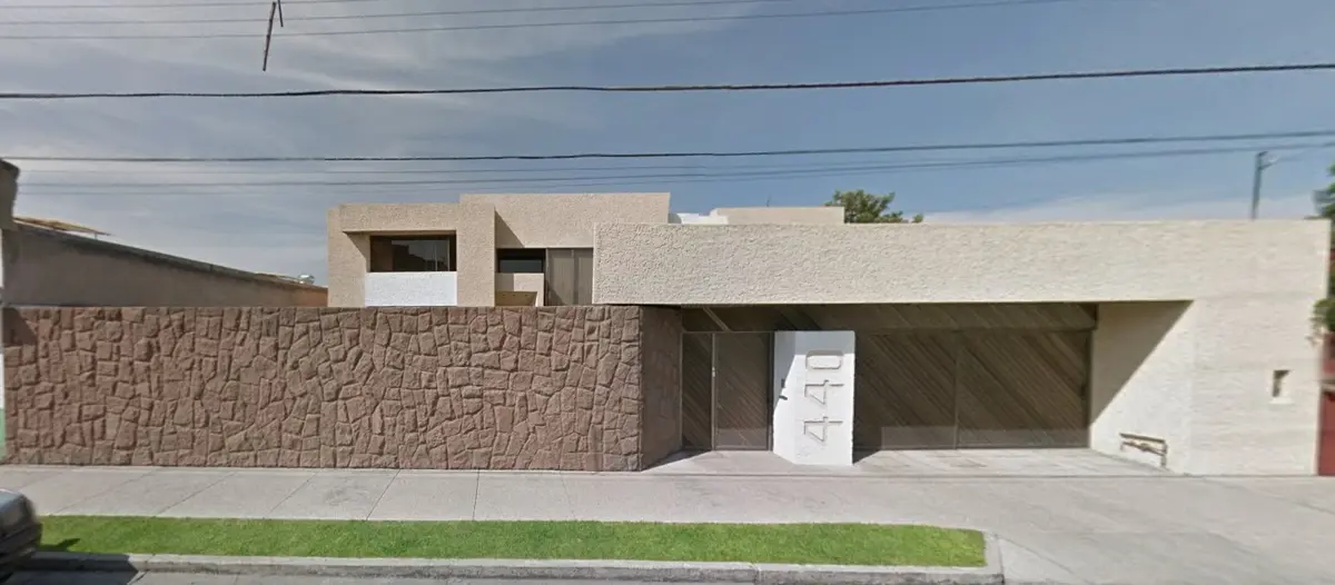 Casa en venta en Las Águilas, San Luis Potosí — foto 1 de 13