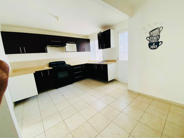 Casa en venta en Paseos del Bosque, Corregidora — foto 3 de 18