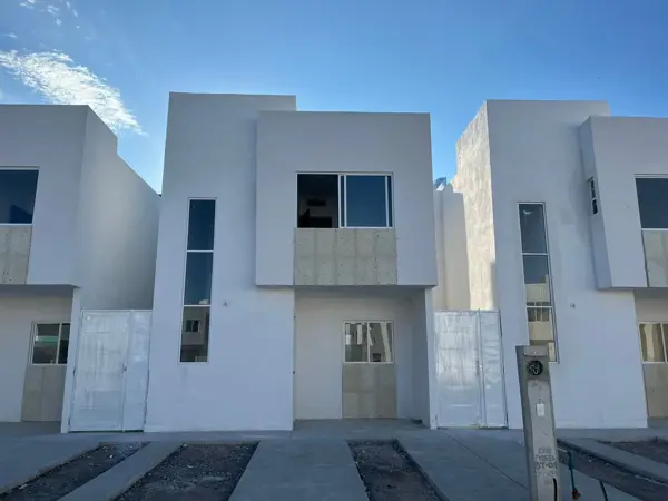 Casa en venta en Privadas de Allende, Torreón — foto 3 de 5