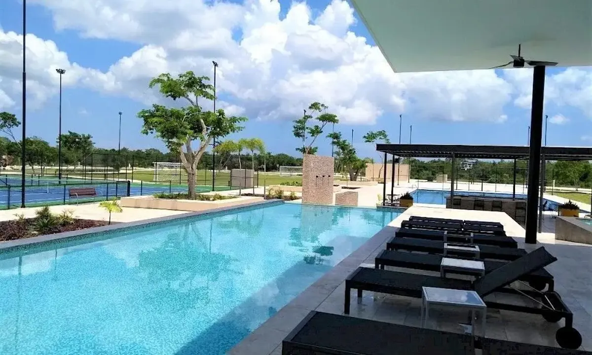 Terreno en venta en Residencial Club Norte Mérida, Mérida — foto 1 de 13