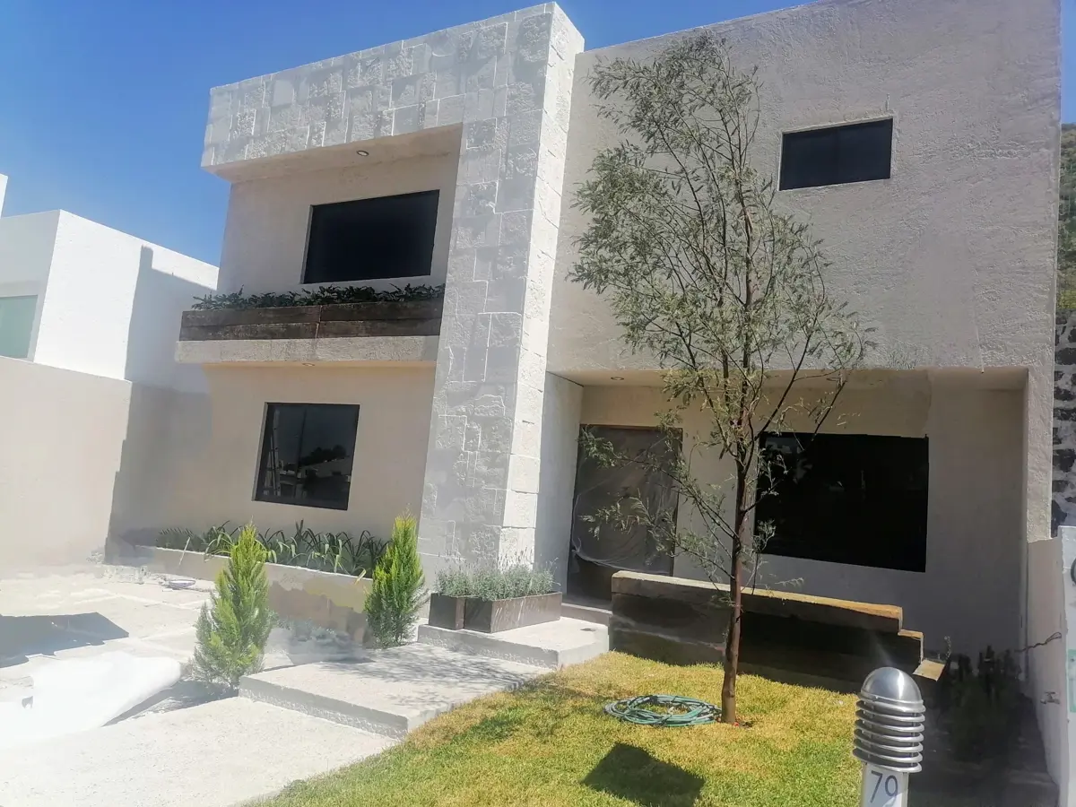 Casa en venta en Cumbres del Cimatario, Huimilpan — foto 1 de 23