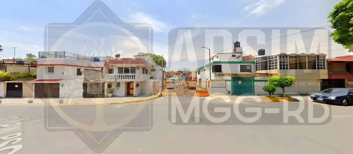 Casa en venta en El Rosario, Azcapotzalco — foto 1 de 62