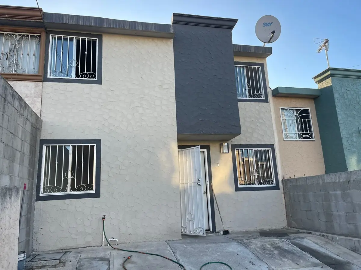 Casa en venta en Santa Fe, Tijuana — foto 1 de 9