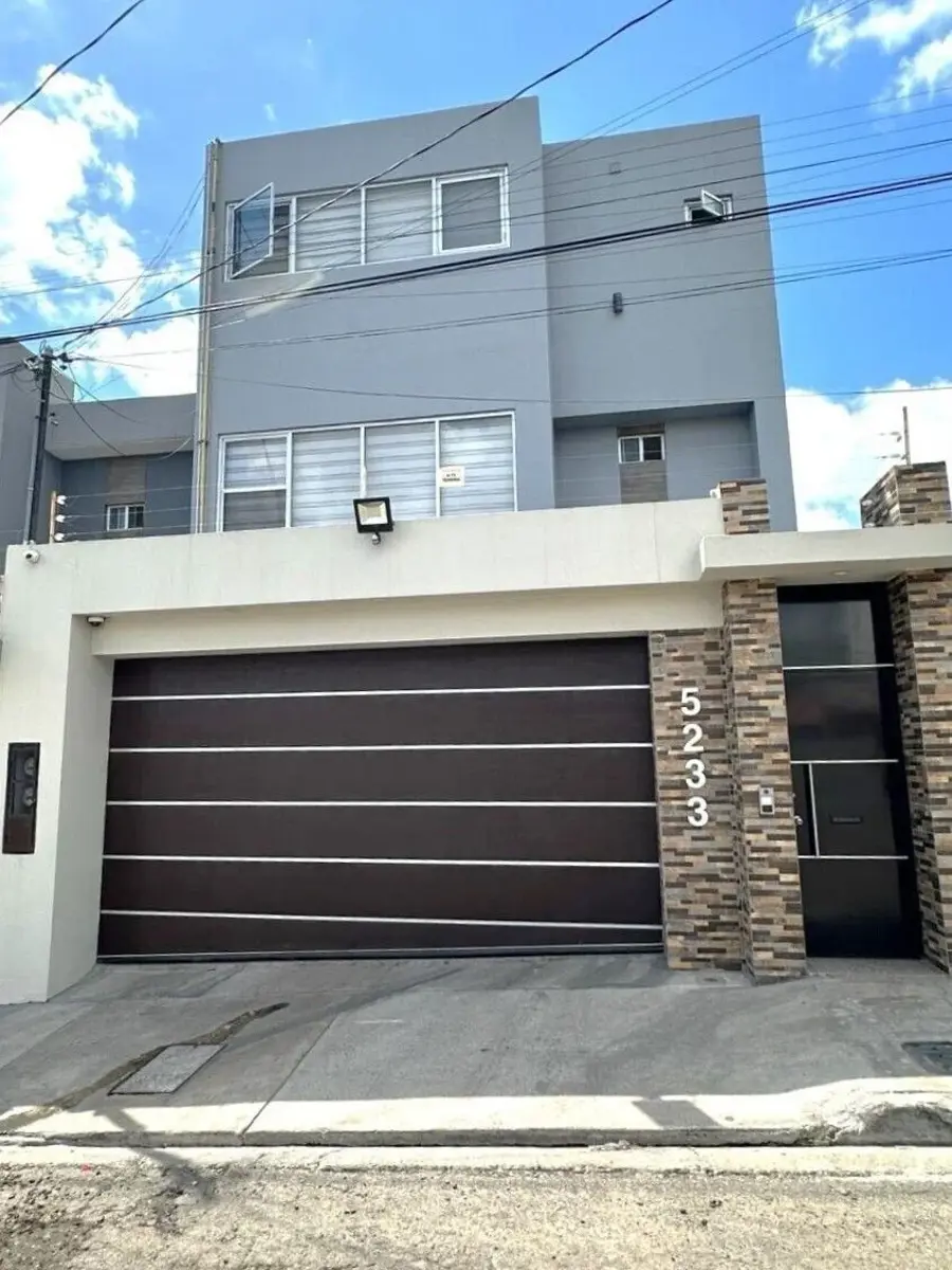 Casa en venta en Hipódromo Dos, Tijuana — foto 1 de 25