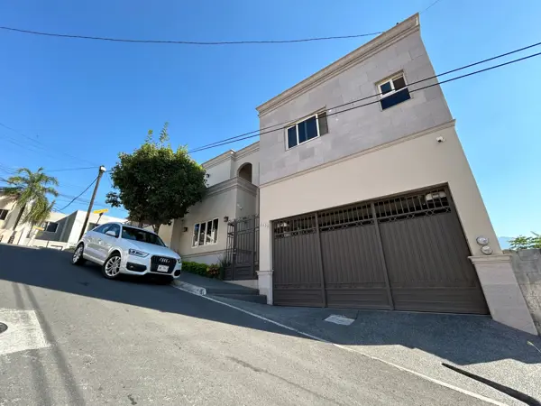 Casa en venta en Colinas de San Jerónimo, Monterrey — foto 3 de 39