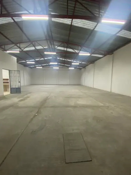 Bodega en renta en Rivera de la Presa, León — foto 2 de 8