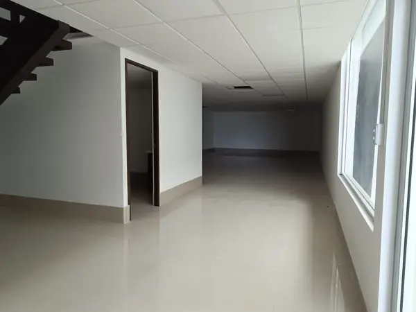 Edificio en renta en Contry, Monterrey — foto 2 de 10