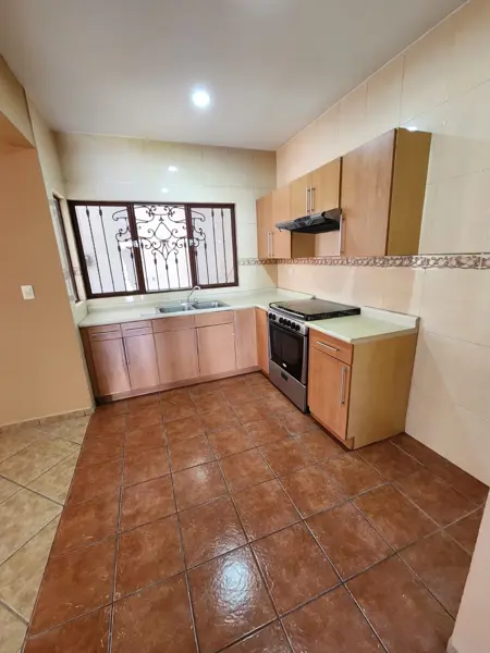 Casa en venta en San Antonio de Ayala, Irapuato — foto 2 de 16