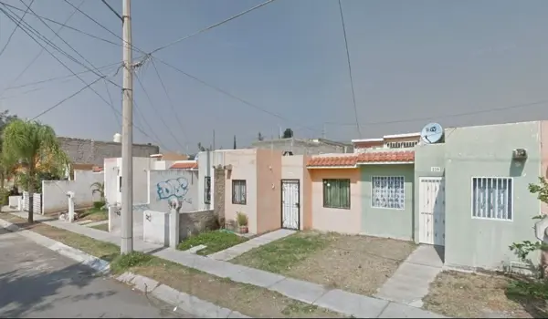 Casa en venta en Hacienda Santa Fe, Tlajomulco de Zúñiga — foto 2 de 10