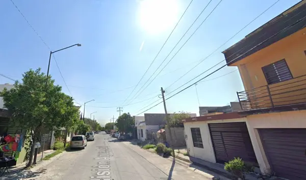 Casa en venta en Misión San Juan, García — foto 2 de 6