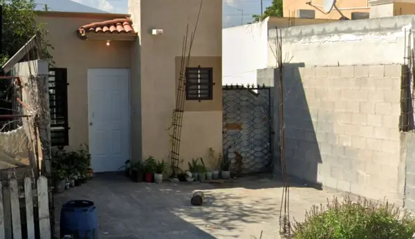 Casa en venta en Misión San Juan, García — foto 3 de 6