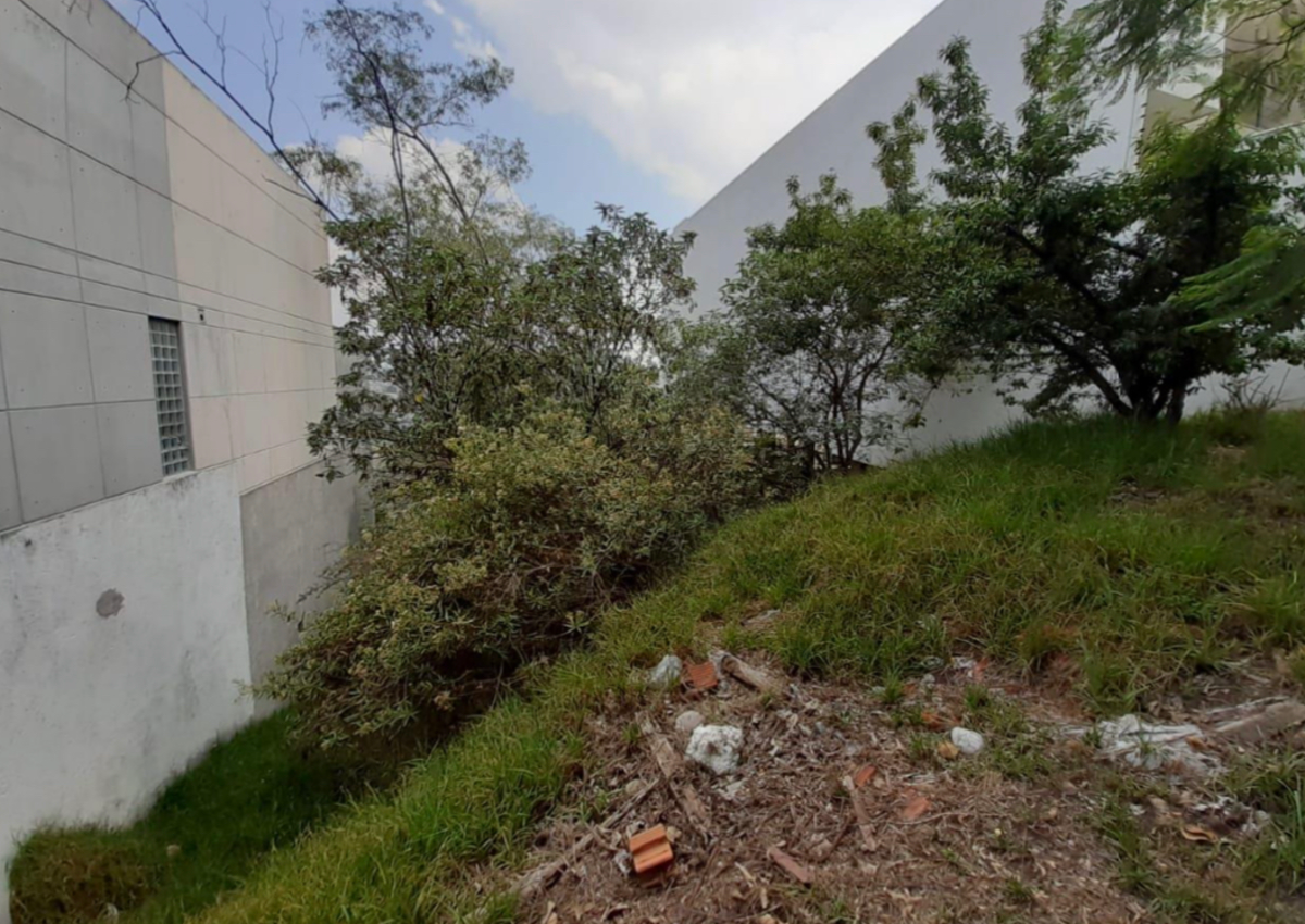 Terreno en venta en Bosques de la Herradura, Huixquilucan — foto 1 de 3