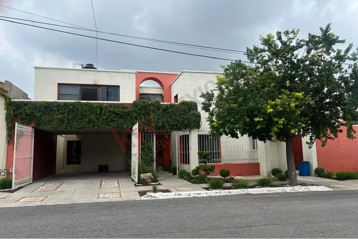 Casa en venta en Portales de Aragón, Saltillo — foto 1 de 15