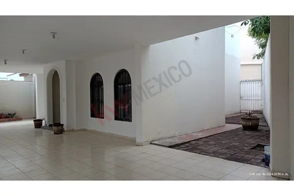 Casa en venta en Valle del Contry, Guadalupe — foto 2 de 16