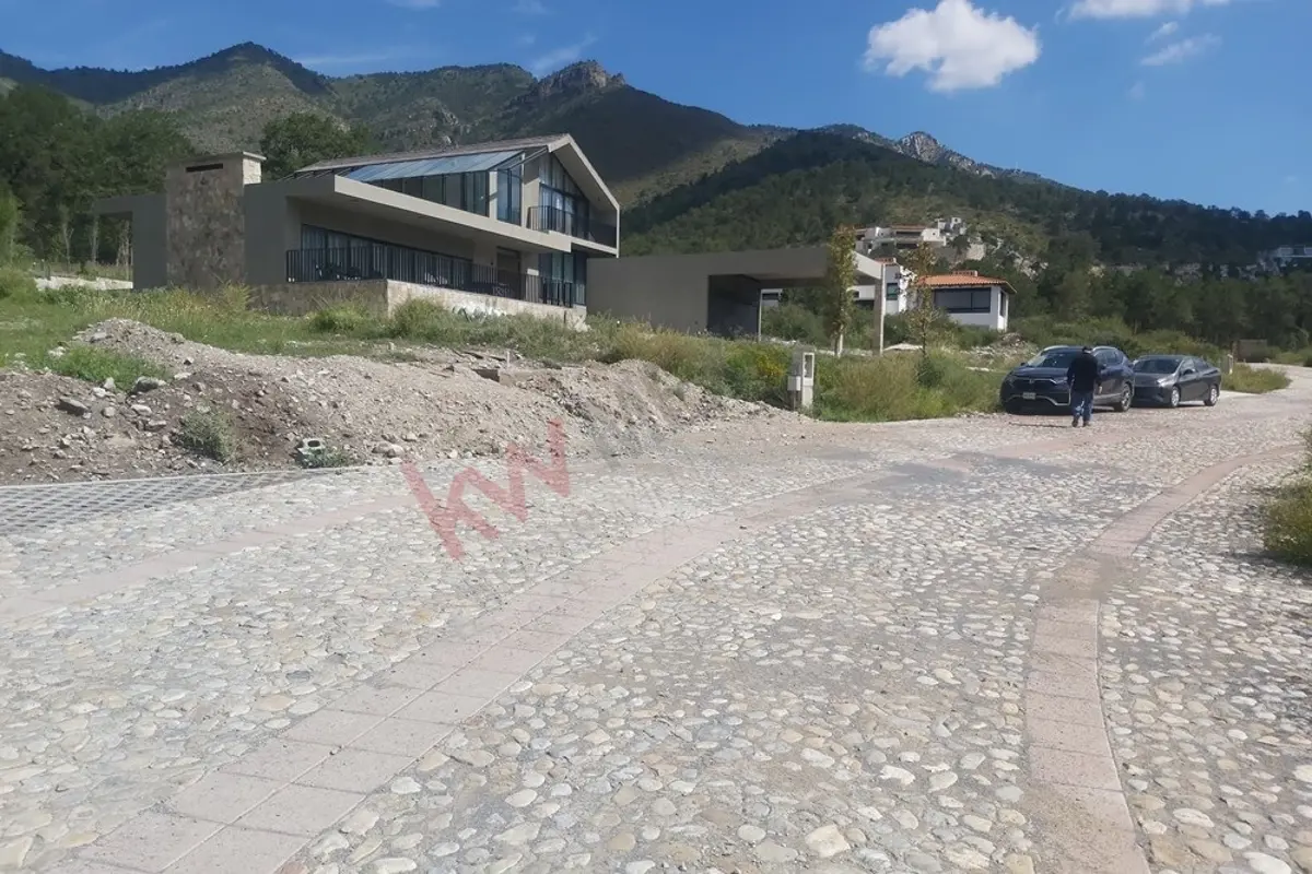 Terreno en venta en Arteaga Centro, Arteaga — foto 1 de 23