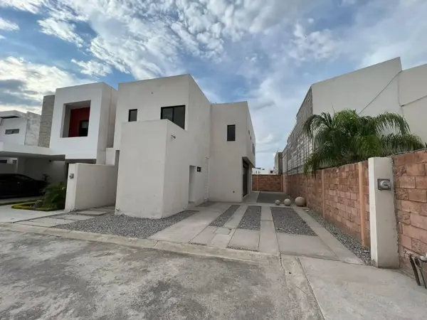 Casa en venta en Los Viñedos, Torreón, Coahuila de Zaragoza Casa en venta en Los Viñedos, Torreón, Coahuila de Zaragoza