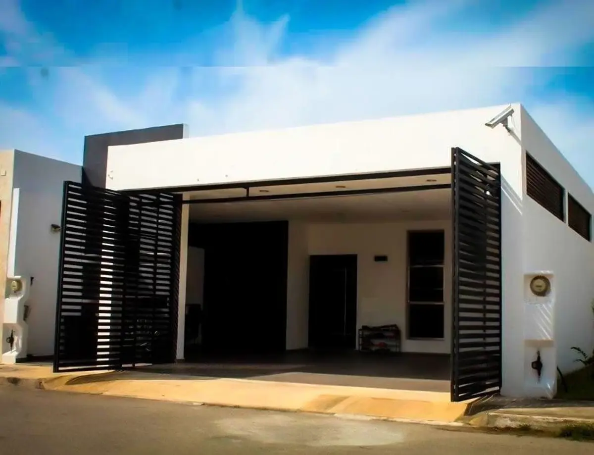 Casa en venta en Gran Santa Fe, Mérida — foto 1 de 27