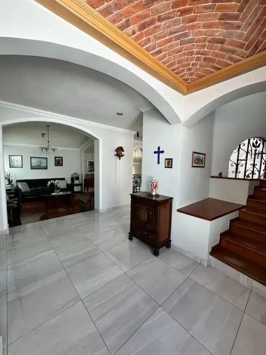 Casa en venta en Bellavista, Cuernavaca — foto 1 de 26