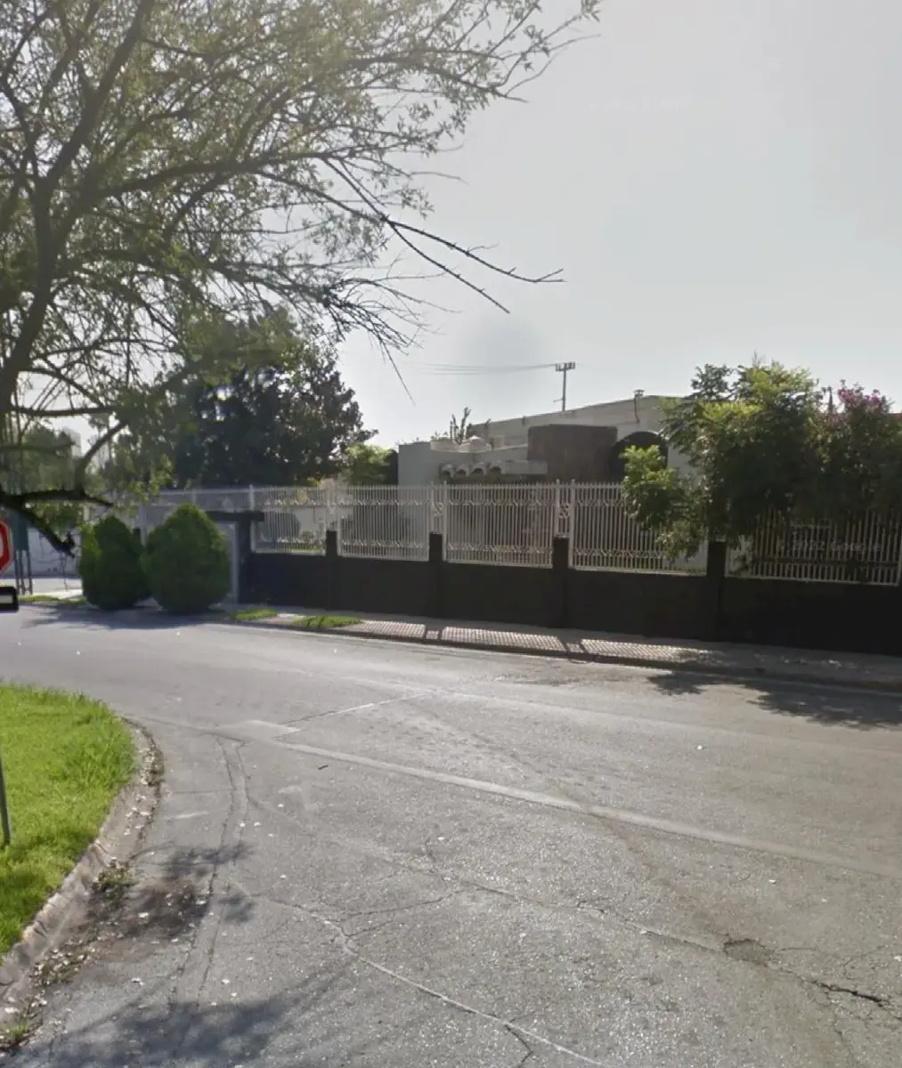 Casa en renta en Fuentes del Valle, San Pedro Garza García — foto 1 de 18