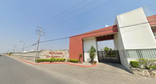 Casa en venta en Rinconada de Xochitepec, Xochitepec — foto 2 de 30