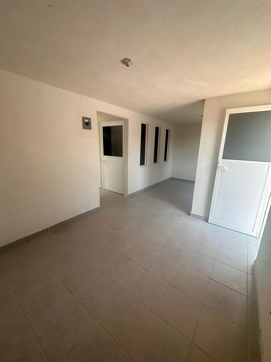 Casa en venta en San Cristobal Huichochitlan, Toluca — foto 1 de 20