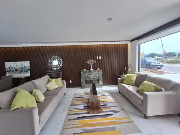 Casa en venta en Cañadas del Arroyo, Corregidora — foto 2 de 18