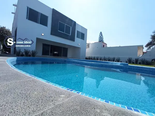 Casa en Lomas de Cocoyoc, Atlatlahucan, Morelos