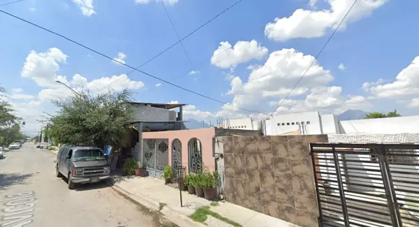 Casa en venta en Barrio de la Industria, Monterrey — foto 3 de 5