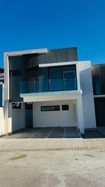 Casa en venta en Quintas la Cima, Torreón — foto 2 de 9