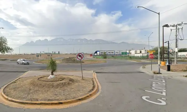 Casa en venta en Mitras Poniente, García — foto 2 de 10
