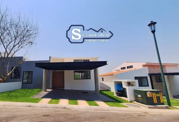 Casa en Lomas de Cocoyoc, Atlatlahucan, Morelos