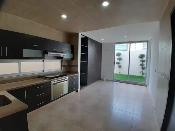 Casa en venta en Lomas de Angelópolis, San Andrés Cholula — foto 2 de 27