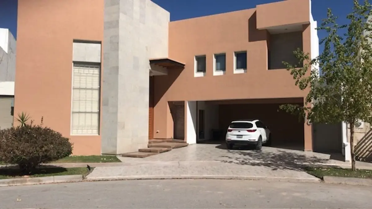 Casa en venta en Las Villas, Torreón — foto 1 de 17