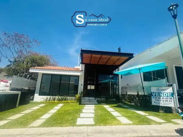 Casa en Lomas de Cocoyoc, Atlatlahucan, Morelos