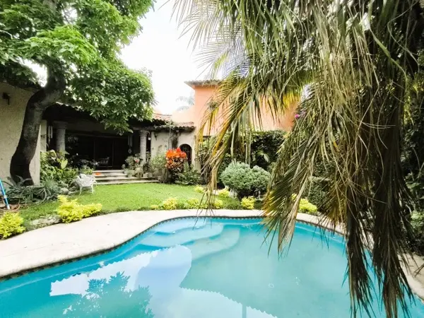 Casa en venta en Jardines de Cuernavaca, Cuernavaca — foto 2 de 33