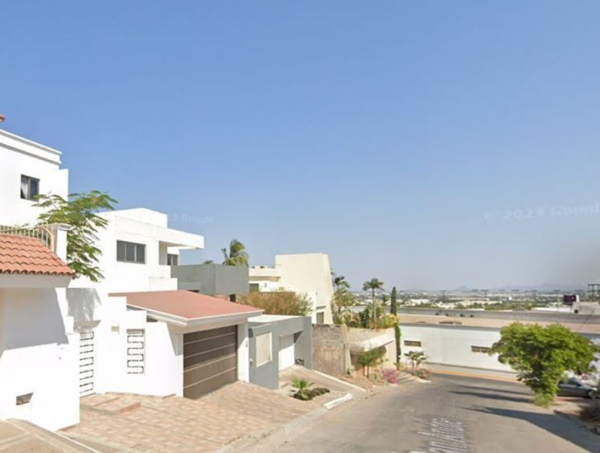 Casa en venta en Colinas de San Miguel, Culiacán — foto 2 de 11