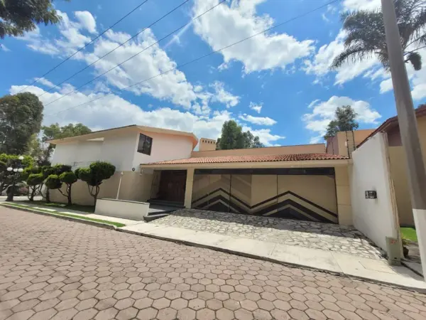 Casa en venta en Residencial el Campanario, San Pedro Cholula — foto 2 de 28