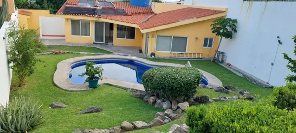 Casa en Burgos Bugambilias, Temixco, Morelos