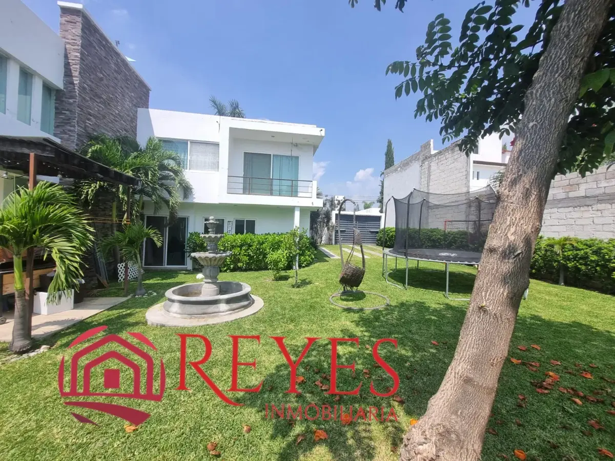 Casa en venta en Real de Oaxtepec, Yautepec — foto 1 de 24