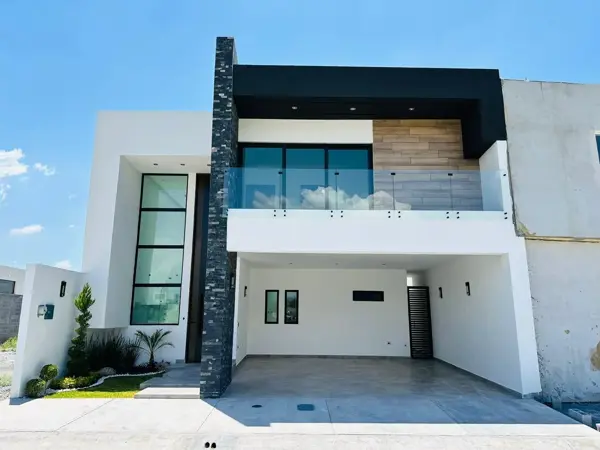 Casa en venta en Villa Fontana, Saltillo, Coahuila de Zaragoza Casa en venta en Villa Fontana, Saltillo, Coahuila de Zaragoza