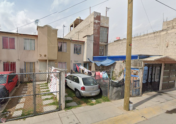Casa en Real de Costitlán I, Chicoloapan, México