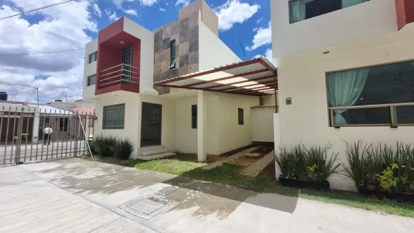 Casa en venta en Azoyatla de Ocampo, Mineral de la Reforma — foto 2 de 15