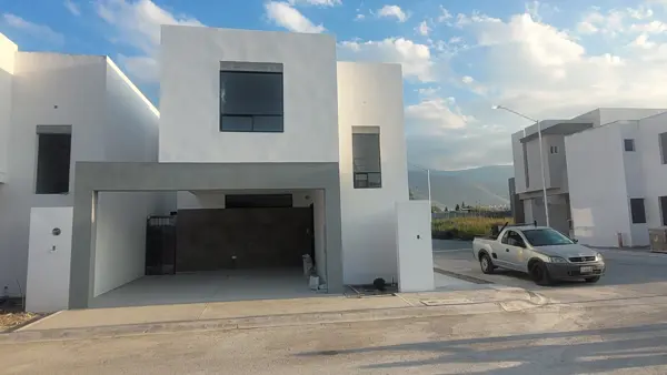 Casa en venta en Nuevo Mirasierra, Saltillo — foto 3 de 25