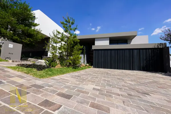 Casa en venta en Country Club Gran Jardín, León — foto 2 de 36