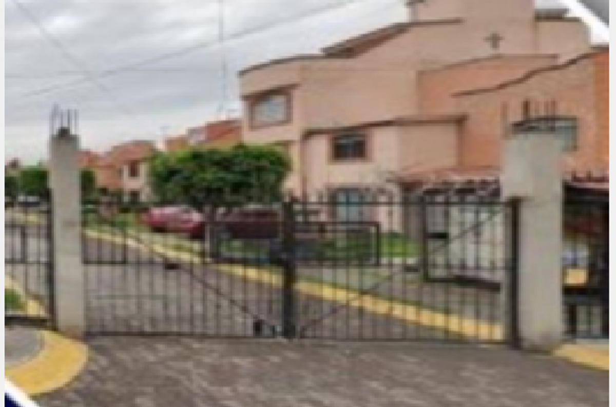 Casa en venta en San Buenaventura, Ixtapaluca